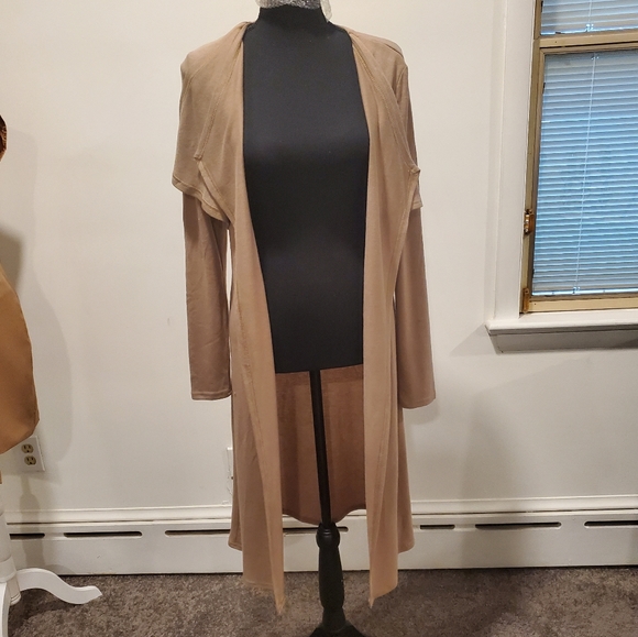 Long Cardigan - Picture 3 of 4